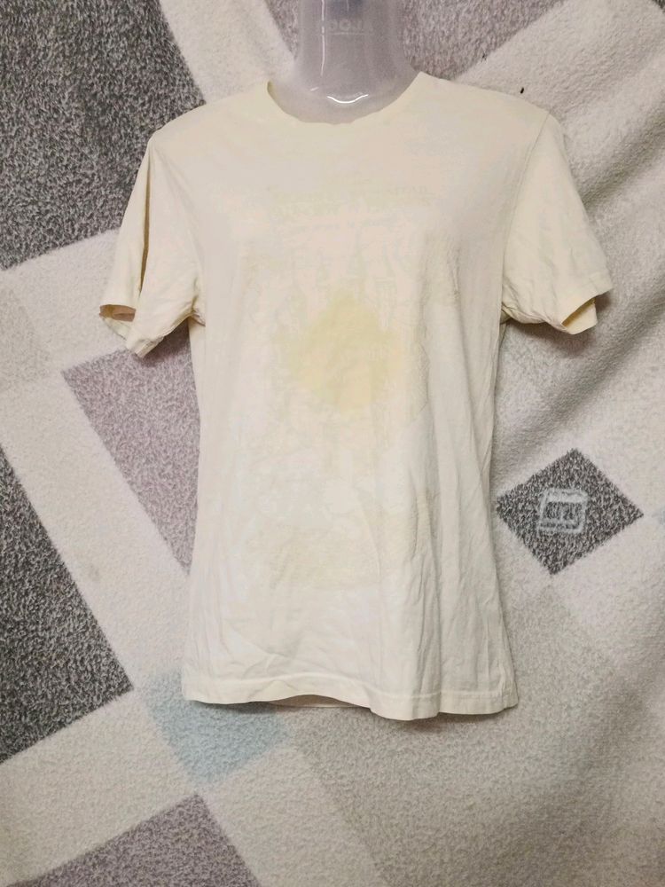 Cream T-shirts