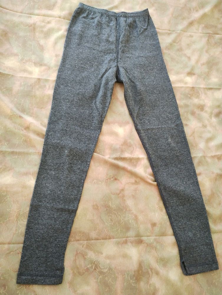 Thermal Leggings Size Small