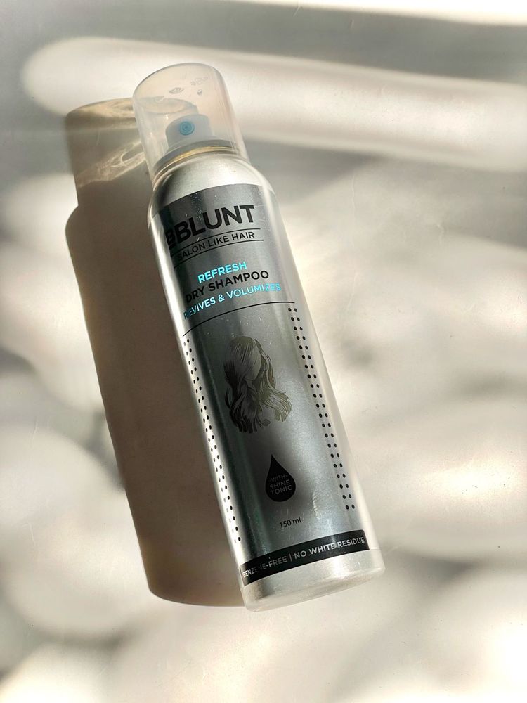 Bblunt Refresh Dry Shampoo Revives & Volumizes