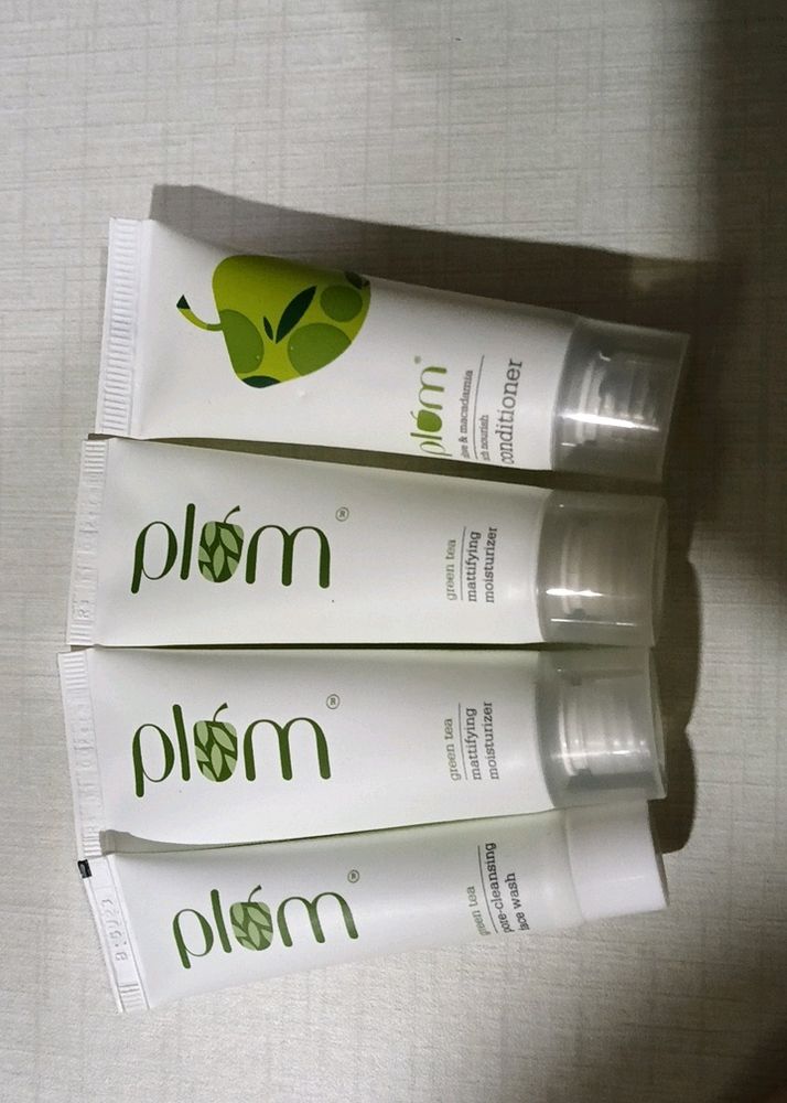 Plum Combo Of Moisturizer Facewash And Conditioner