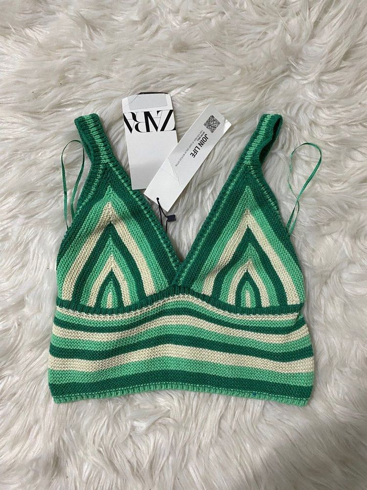 Zara Women's White and Green Crop-top