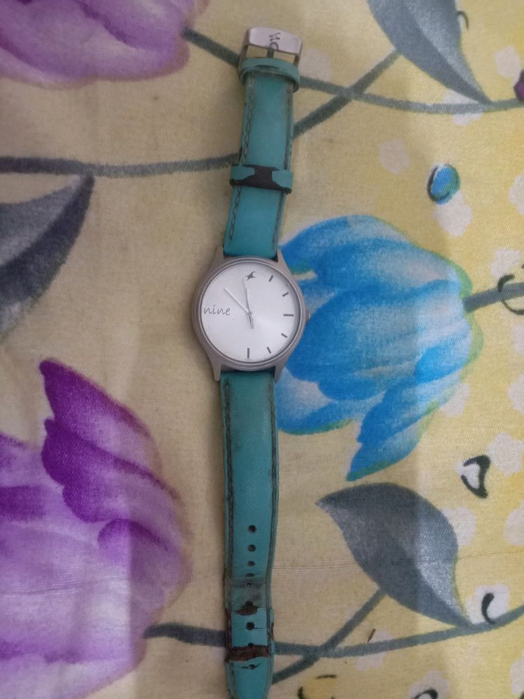 Fastrack Women Wristwatch