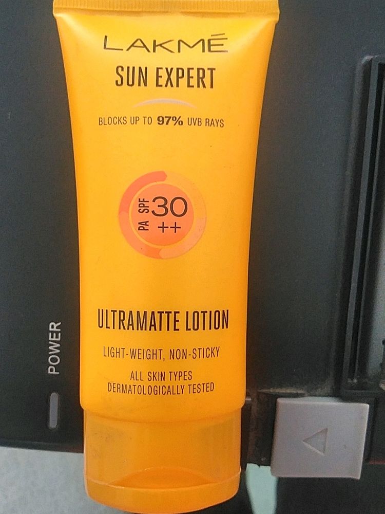 Lakme Sun Expert Ultimate Lotion 30++